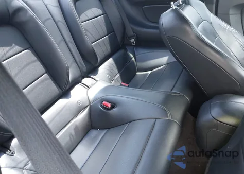 2016 Ford Mustang Ecoboost z USA, uszkodzony, nr VIN 1FA6P8TH3G5261857